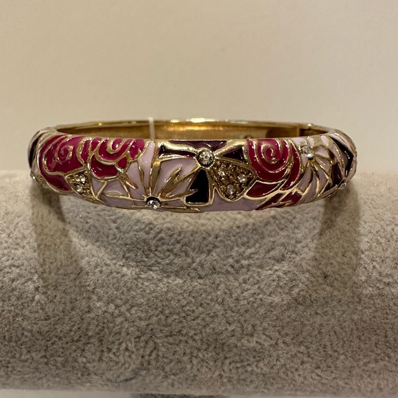 NWT Sequin by Nordstrom Clamper Bracelet-gold tone Floral print in pink & purple - Picture 10 of 13